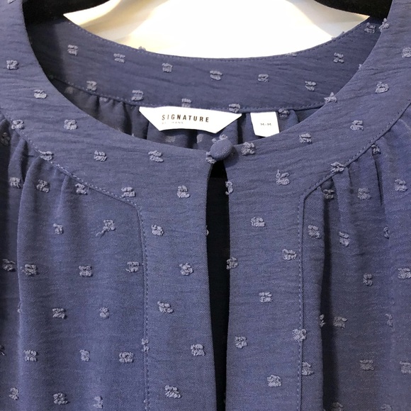 Reitmans Tunic Blouse, Size M - Picture 3 of 4